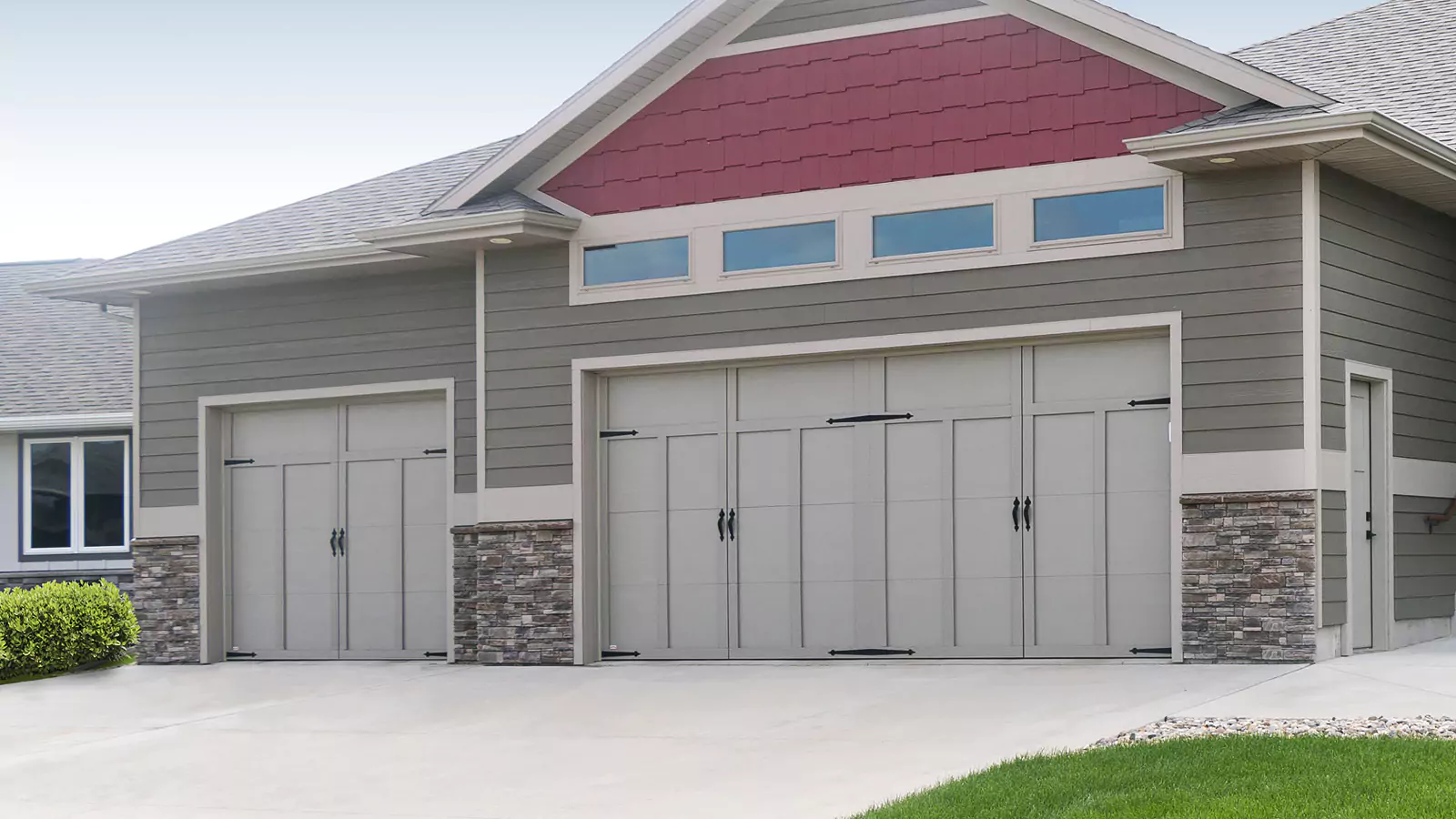 Courtyard Wind Load Garage Doors